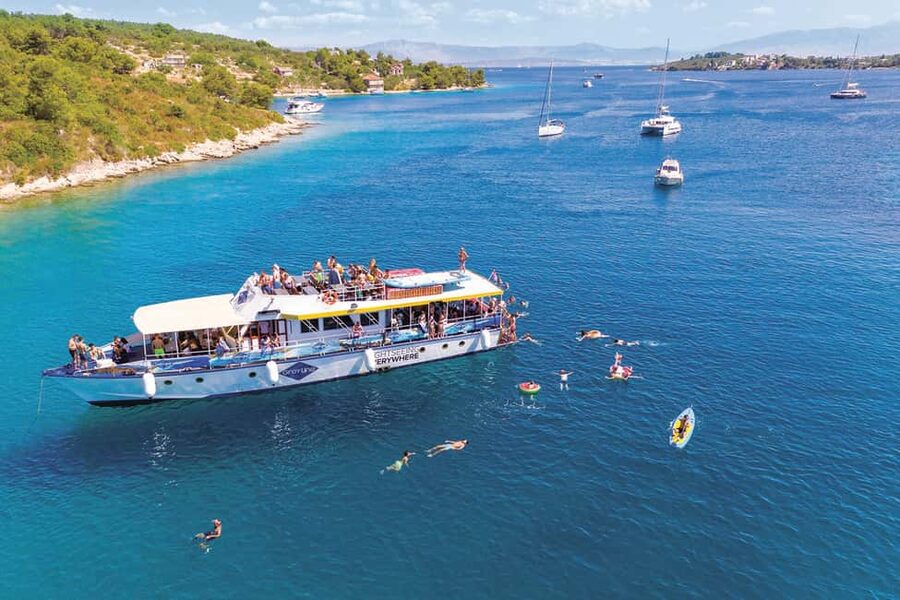 Split: Blue Lagoon 3 Islands All-Inclusive Cruise with Lunch - Krknjaši Blue Lagoon near Drvenik: the main event for swimming
