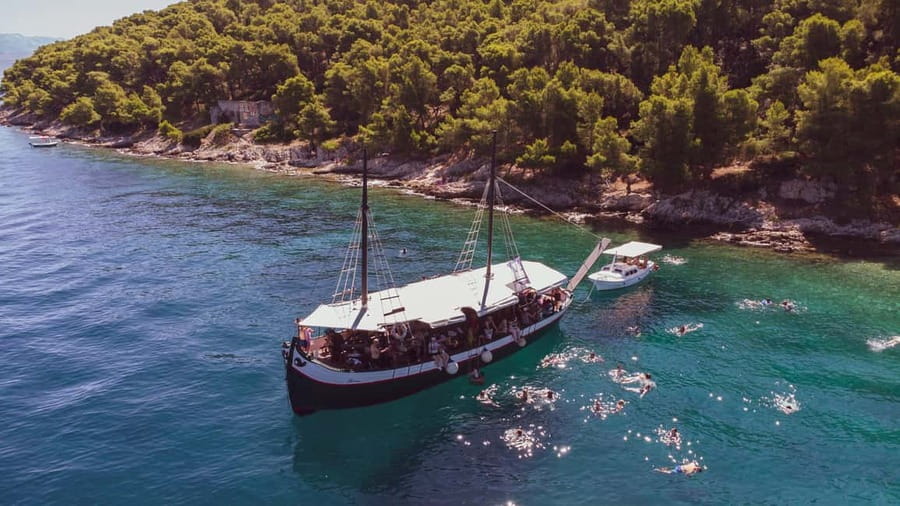 Split: Blue Lagoon & 3 Islands Tour with Lunch & Hidden Bay - Blue Lagoon in the Real World: what you should expect from the swim stop