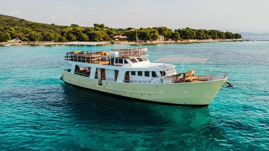 Split: Blue Lagoon and 3 Island Cruise with Food and Drinks - Price and value: is $81 a fair deal for what you get?