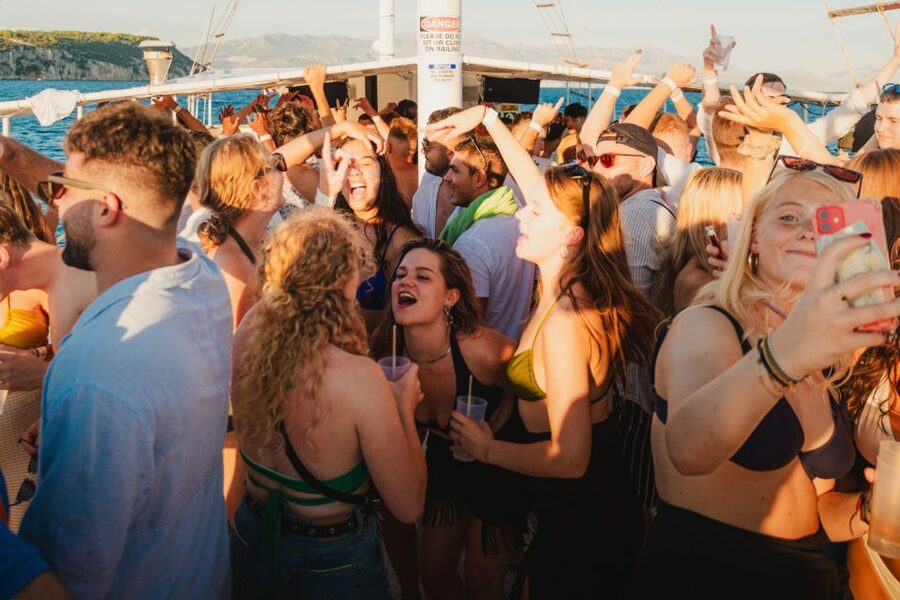 Split: Blue Lagoon Boat Party, Djs, Swim, Shots & AfterParty - DJs, the welcome shot, and the onboard bar reality
