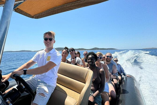 Split: Blue Lagoon, Hvar, Brač, 6 Islands Boat Tour - Small Group - Pakleni Islands and Carpe Diem Beach: The First Real Swim Break