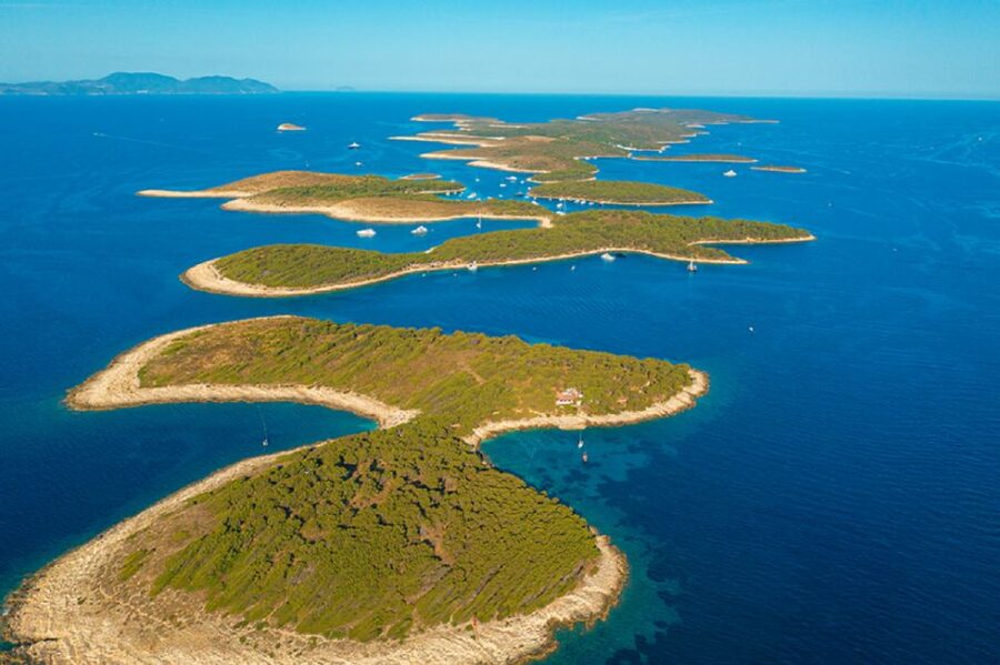 Split: Bol, Hvar, Pakleni Island, and Solta Full-Day Tour - Bol on Brač and Zlatni Rat: The Golden Horn Swim Stop
