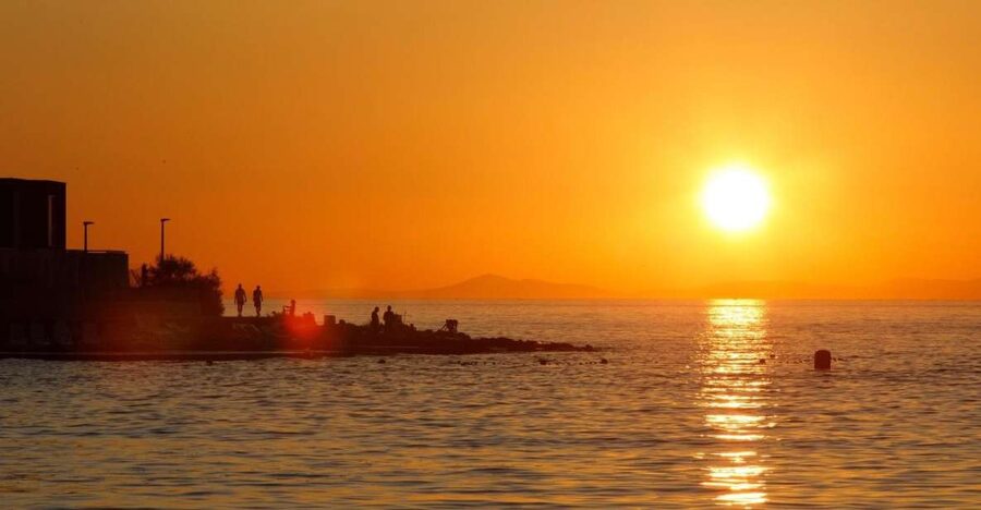 Split: Brac Island and Sutivan Village Sunset Boat Tour - Private sunset boat value: why this one works from Split