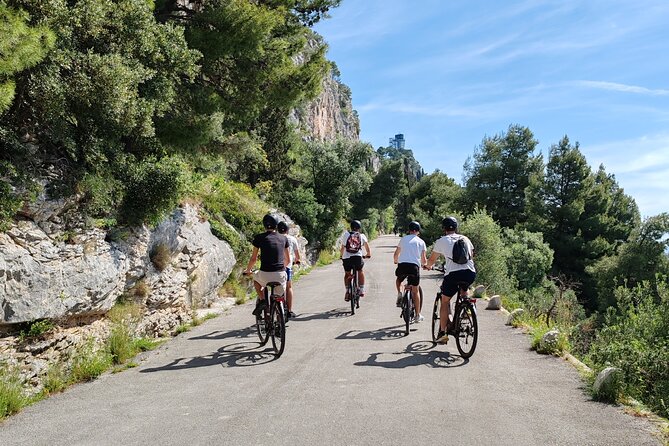 Split City Electric Bike Tour - Varos streets, then Bene Beach for a calm reset