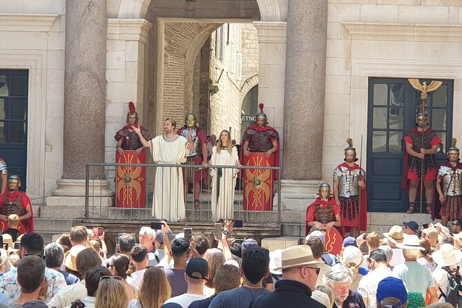 Split & Diocletian Palace Historical Walking Tour - Peristyle and the palace core: see the hub first