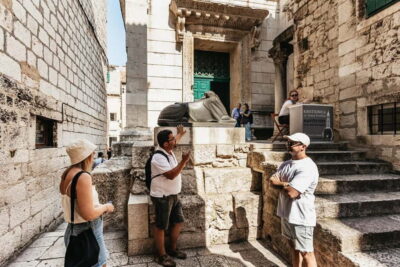 Diocletian Palace & Old Town Guided Walking Tour
