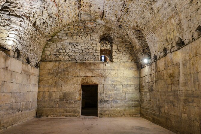 Split Diocletian's Palace & cellars Private Tour - Entrance incl. - The cellars, where you quickly get palace scale in 30 minutes