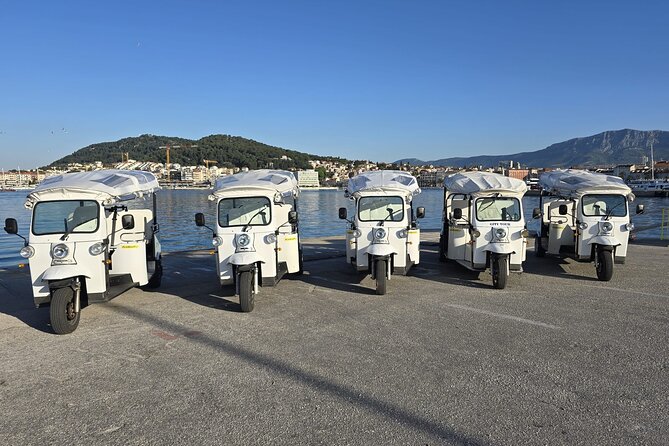 Split Eco Tuk Tuk City Tour - Bačvice Beach Stop: Sand, Shallow Water, and Picigin Energy