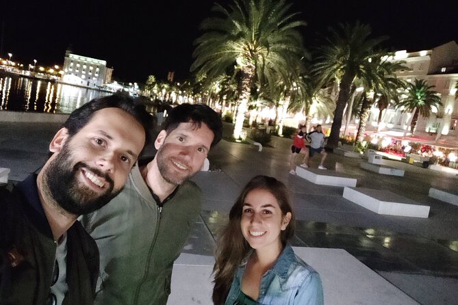 Split highlights – Evening walking tour - Riva Harbor at dusk: your city-living-room finish