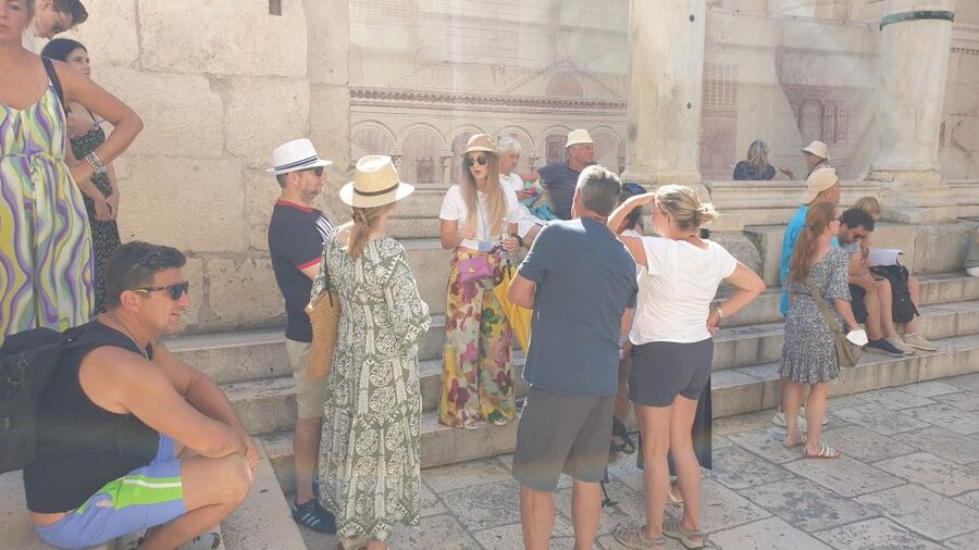 Split: History and Heritage Walking Tour - Peristil Square: your easy start in the old core