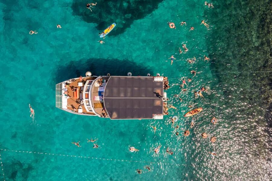 Split: Hvar, Brač, and Pakleni Cruise with Lunch and Drinks - Meeting Point Timing, And Why the Port Clock Matters
