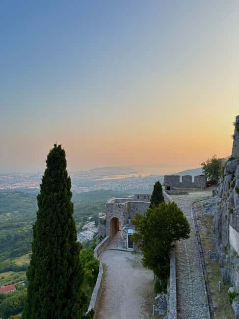 Split: Klis Sunset Sightseeing Bus Tour - Should you book the Split to Klis sunset tour?