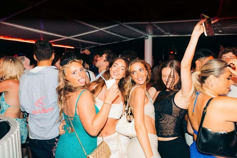 Split: Night Boat Party with Free Shots, Dj and After Party - Pre-party at the bar: your first shot and instant group energy