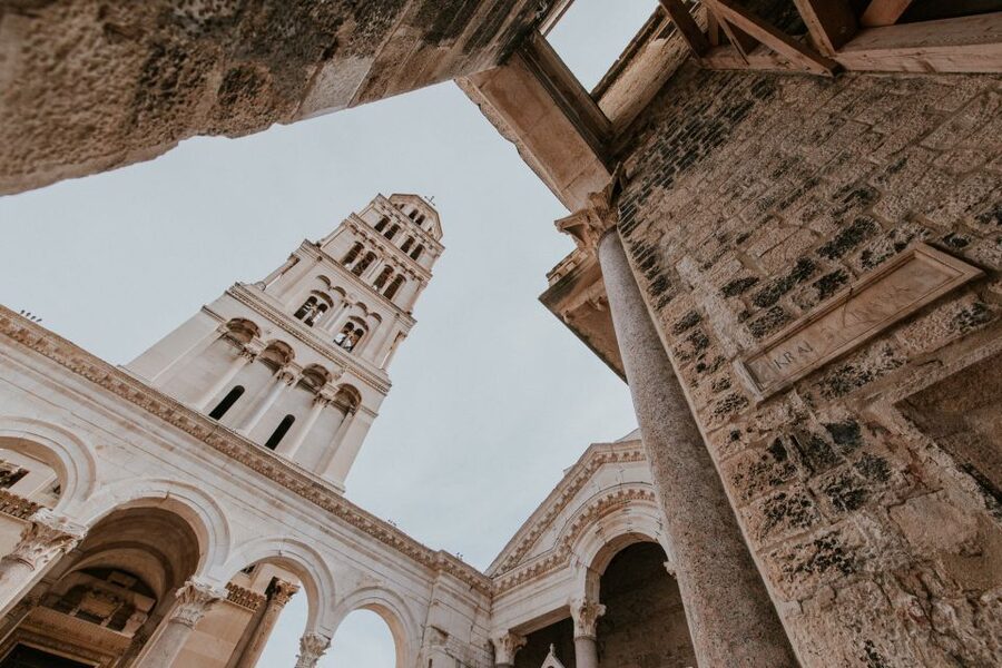 Split: Old City Guided Walking Tour - Split Riva Meeting Point and How the 90 Minutes Runs