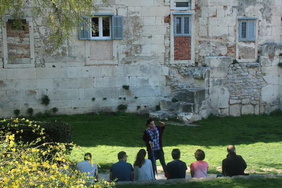 Split Old Town and Diocletian's Palace Tour - What You’ll Feel During the Walk: Pace, Stairs, and Comfort
