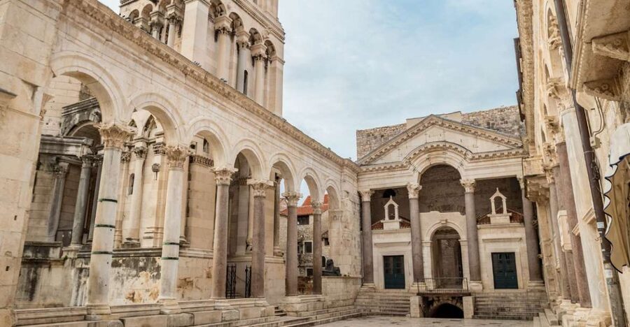 Split: Old Town Highlights Early Bird Walking Tour - Diocletian’s Palace: walking through a 1,700-year-old city