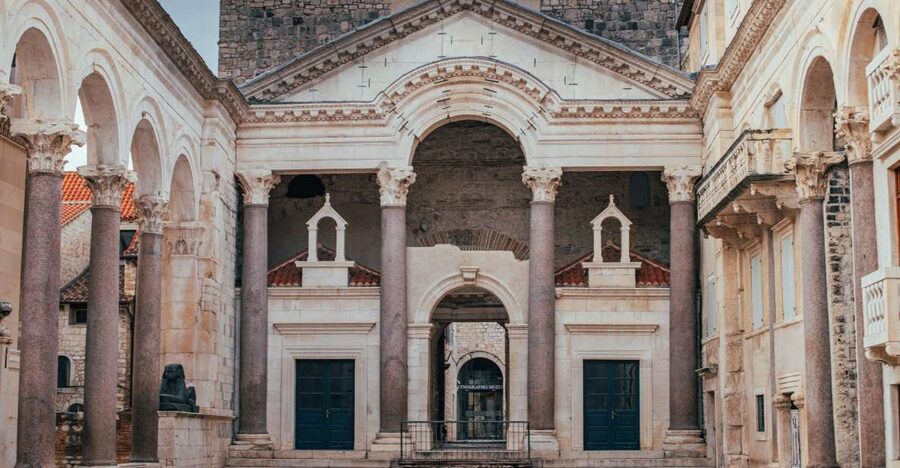 Split: Palace & Old Town Private Walking Tour-Entrance incl. - Key things to know before you go