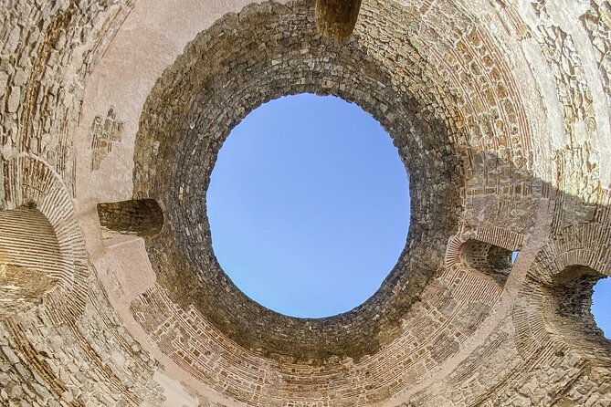 Split Palace & Old Town -Private walking tour- Entrance included - Peristyle and key thresholds: how power and worship worked
