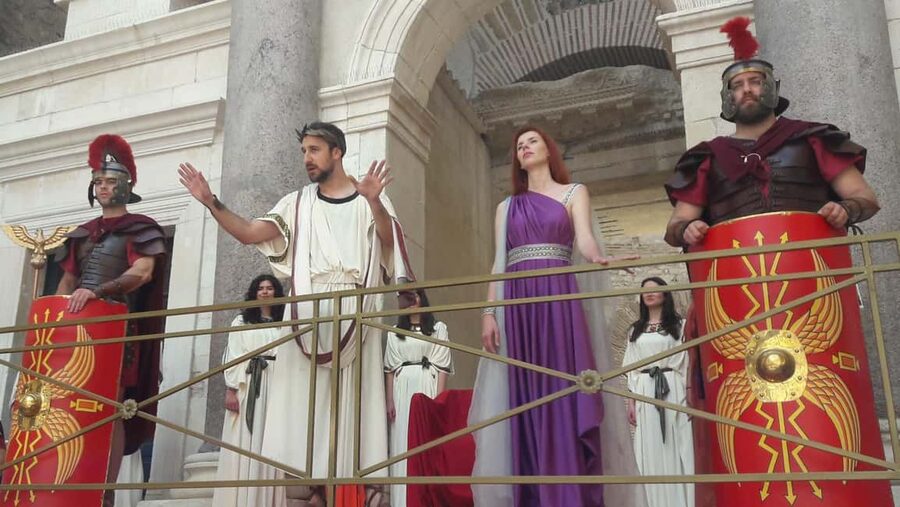 SPLIT:PREMIUM Emperor's Walking Tour for History Lovers - Who should book this Emperor’s Walking Tour?