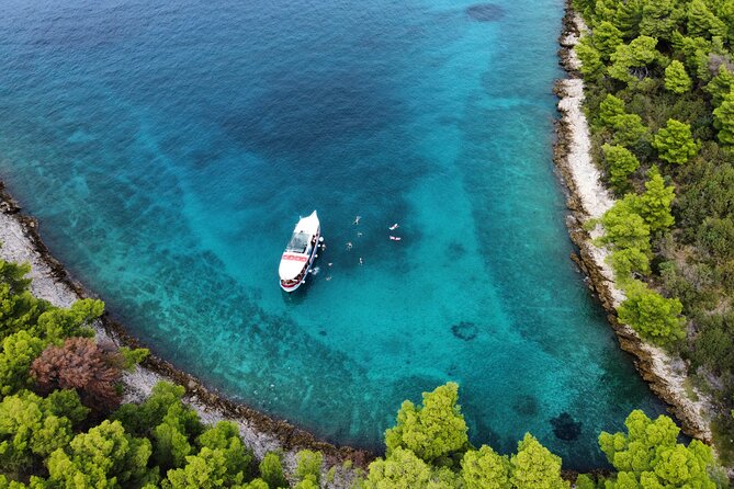 Split private boat tour for a groups up to 42 people - Key highlights you should care about