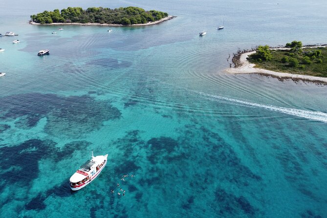 Split private boat tour for a groups up to 42 people - Price and value: what $3,580 per group really means