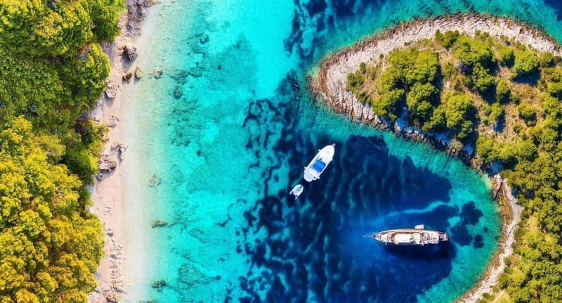 Split: Private Half-Day Blue Lagoon and 3 Islands Tour - Maslinica on Šolta for Peace, Clear Sea, and Unspoilt Beaches