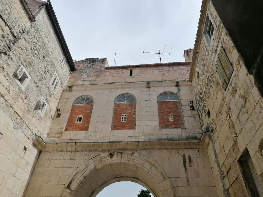 Split; Private Morning Walking Tour in Split - Walking through the 1700-year Diocletian’s Palace complex