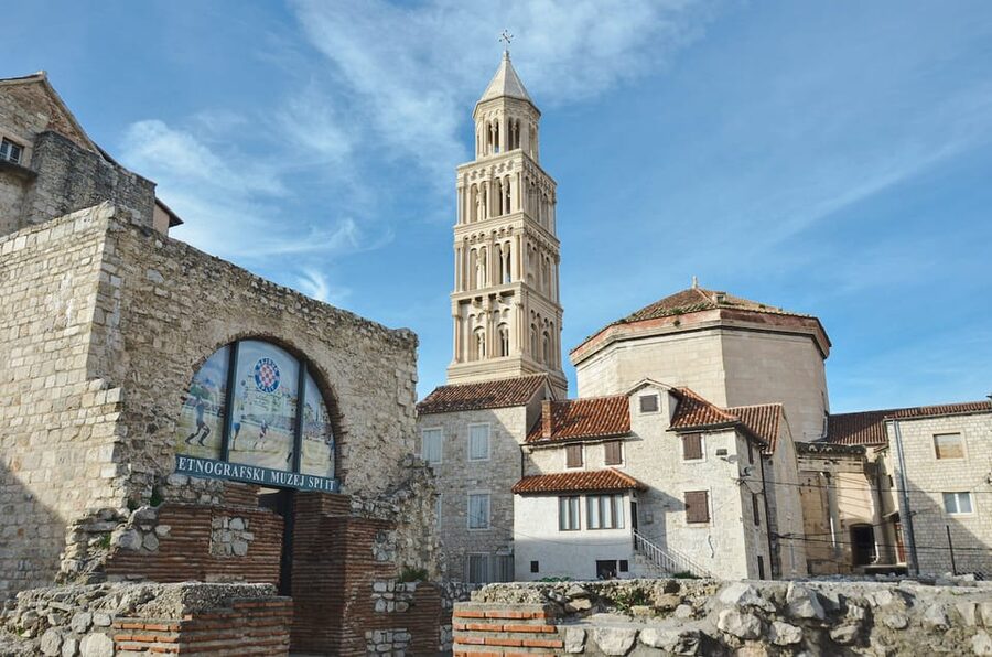 Split: Private Walking Tour for Families with kids (5-17y) - Who should book this family tour