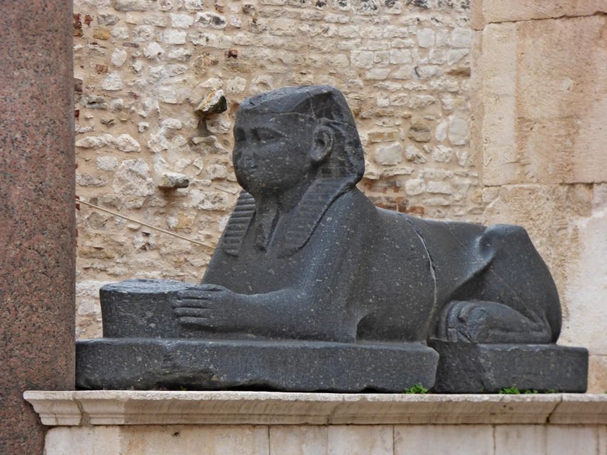 Split: Private Walking Tour in the Historical Town Center - Substructures Level: Why Going Below Changes the Whole Story