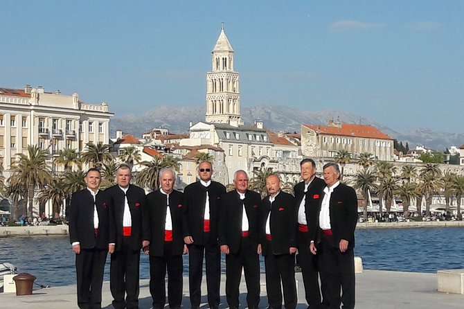 SPLIT-PRIVATE Walking Tour of Diocletian's Palace & Old Town - Roman leftovers: Jupiter’s Temple exterior, the 500-year clock, and the Golden Gate