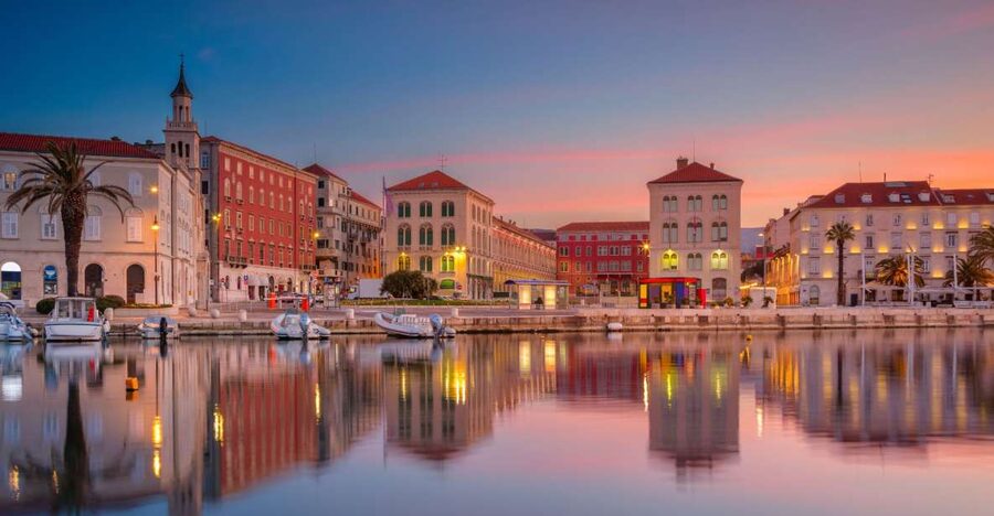 Split: Private Walking Tour with a Guide - Why Split makes more sense on foot with a guide