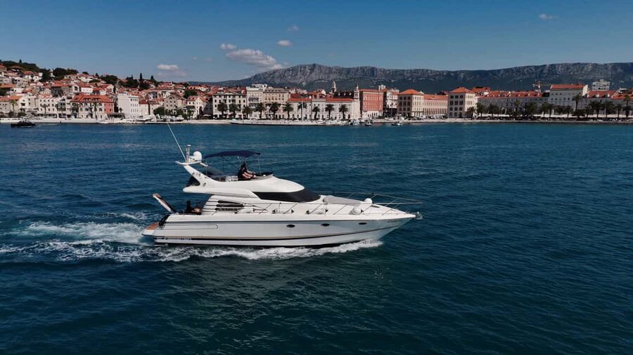 Split: Private Yacht Day Trip - Meeting Yacht Klara in Split and Getting Out Toward Dalmatia