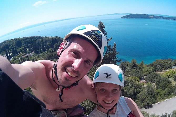 Split Rock Climbing Tour - Getting To Plinarska ul. 25 And Up To Marjan Hill