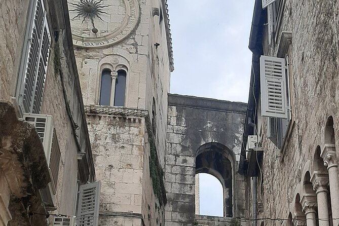 Split's Old Town and Marjan Hill: A Self Guided Audio Tour - Getting your bearings: where the tour starts and ends at Belvedere