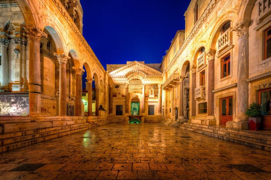 Split's Secrets - Private Walking Tour With a Panoramic View - How the 2-hour flow keeps it fun, not frantic