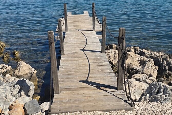 Split to Dubrovnik luxury transfer with 5course LUNCH INCLUDED - Peljesac Peninsula lunch: 5 courses, wine pairing, and a homemade welcome
