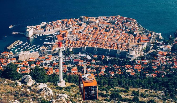 Split to Dubrovnik Private Tour with Local Guide - The private guide touch: what you gain in Dubrovnik