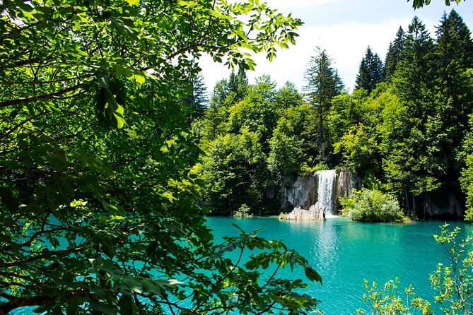Split to Zagreb Private Transfer via Plitvice Lakes National Park - Rastoke Stop: A Scenic Reset After Plitvice