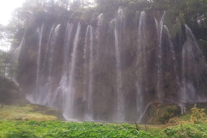 Split to Zagreb Private Transfer with Krka or Plitvice Lakes National Park - Price and value for a group of up to 4