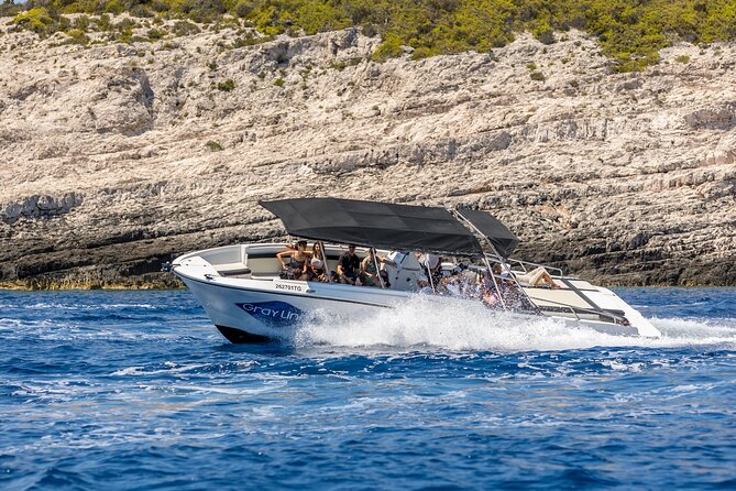 Split/Trogir: Blue Cave, Vis and Hvar Small Group Tour - Speedboat timing from Trogir and Split, what a 10-hour day feels like