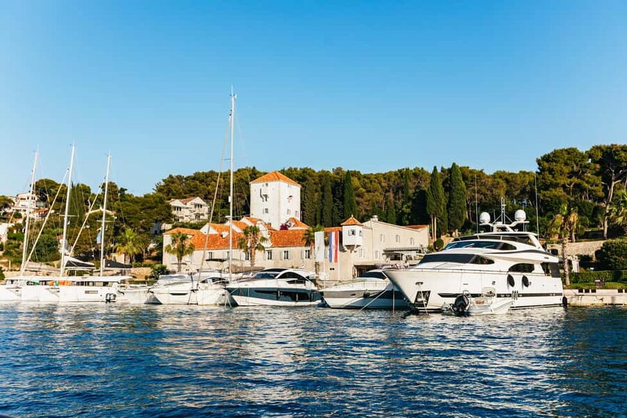 Split/Trogir: Blue Lagoon and 3 Islands Speedboat Tour - What to bring so your day stays easy