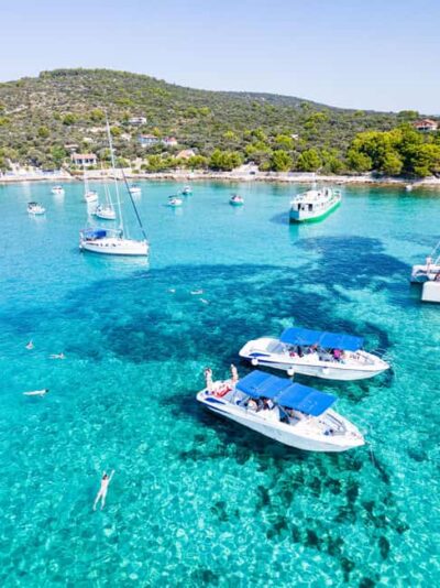 Half-Day 3-Island Speedboat Adventure