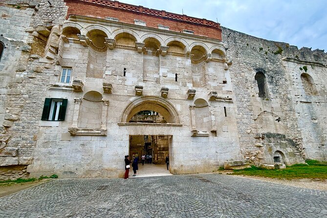 Split, Trogir & Klis: Private Tour with Local Guide in Luxury Van - Entering Diocletian’s Palace Through the Layers
