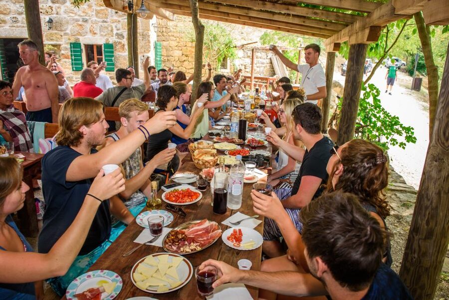 Split/Trogir: Krka National Park Day Trip with Wine Tasting - The boat ride to Skradin: a simple upgrade from car-to-car sightseeing
