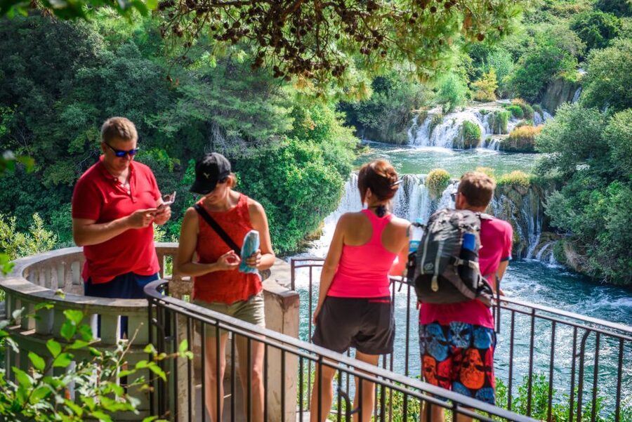 Split/Trogir: Krka National Park Day Trip with Wine Tasting - Getting to Krka from Split or Trogir, without losing your whole day
