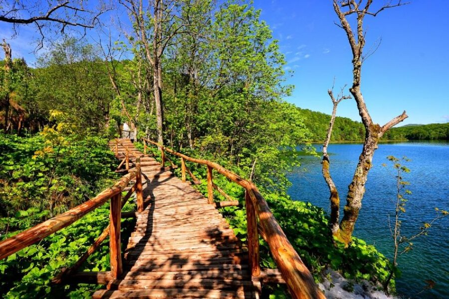 Split/Trogir to Zagreb: Private Transfer with Plitvice Lakes - Key points at a glance