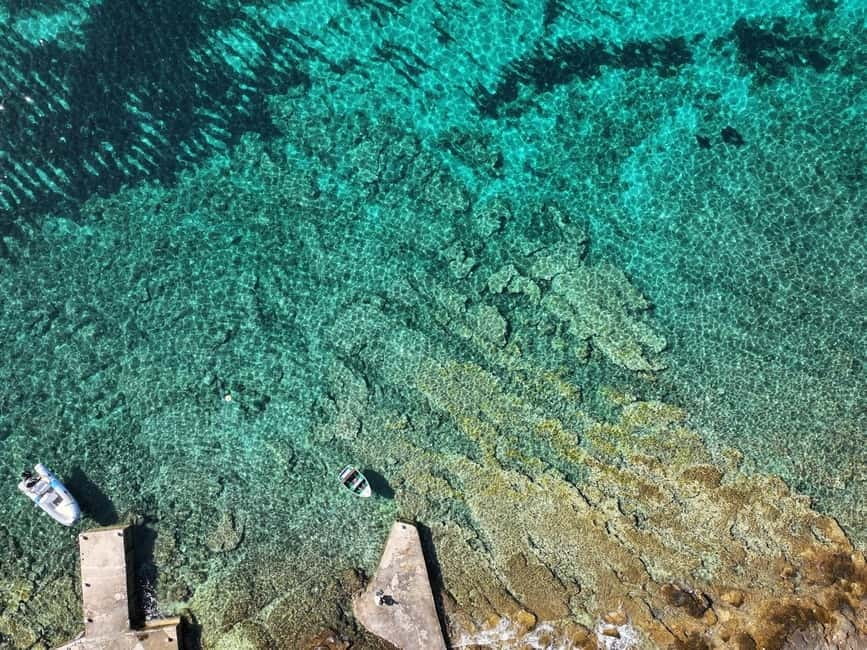 Split/Trogir: Trogir, Blue Lagoon, and Solta Speedboat Trip - The Speedboat Experience: Fun, Spray, and Skipper Trust