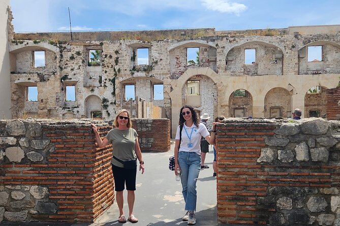 Split Walking Tour: History, Legends & Tales - Narodni trg (People’s Square): when Split spilled outside the walls