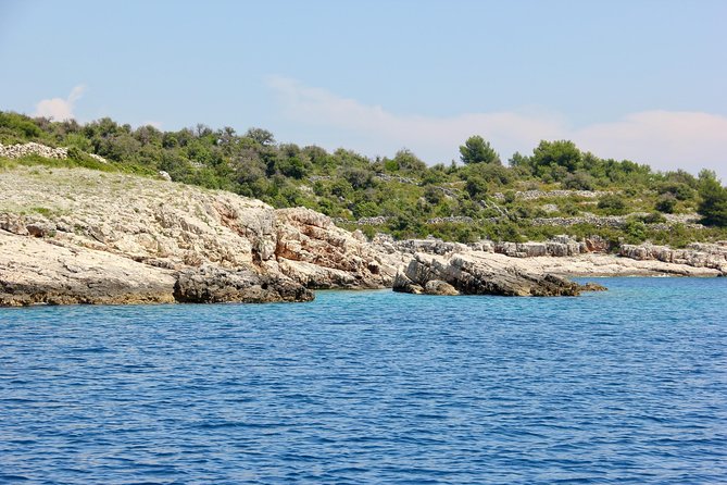 Three Island Cruise Tour Featuring the Blue Lagoon and Solta - Vela Rina Bay snorkeling: clear water and a real 90-minute session