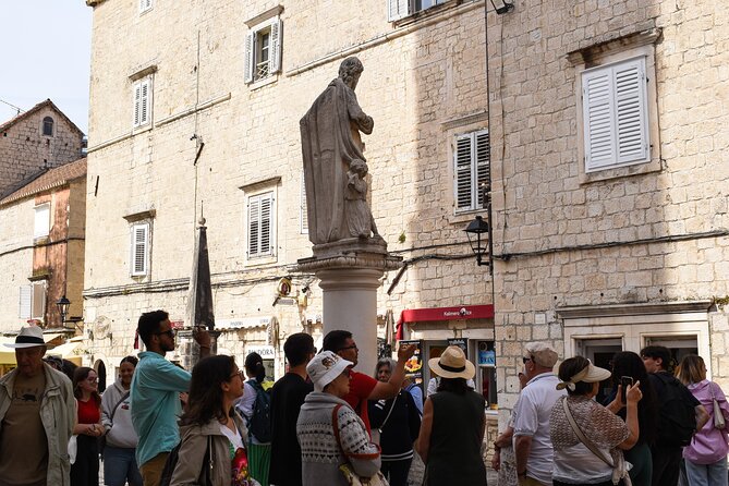 Trogir Tour with Sightseeing Bus from Split - The Guided Walk in Trogir: St. Lawrence Cathedral and Medieval Street Sense